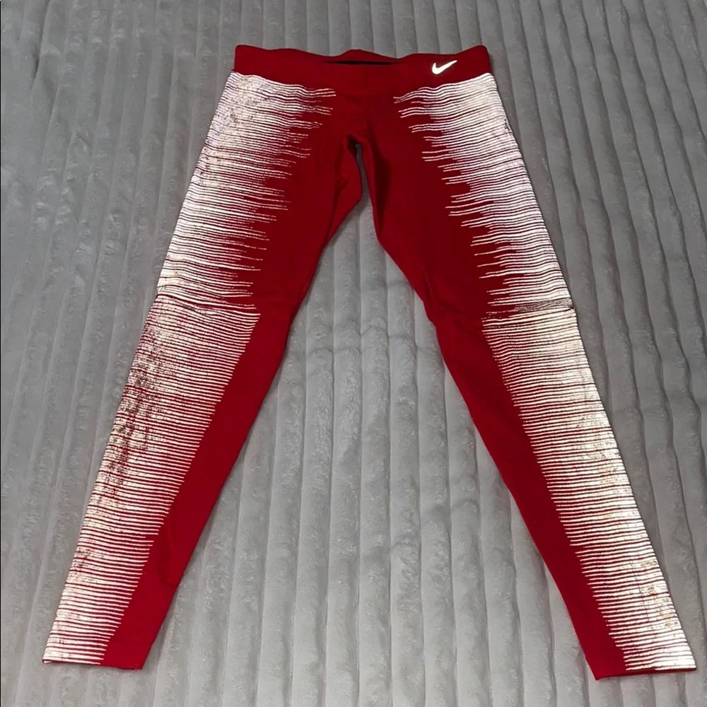 Nike Reflective Leggings | Size Small - Picture 1 of 10